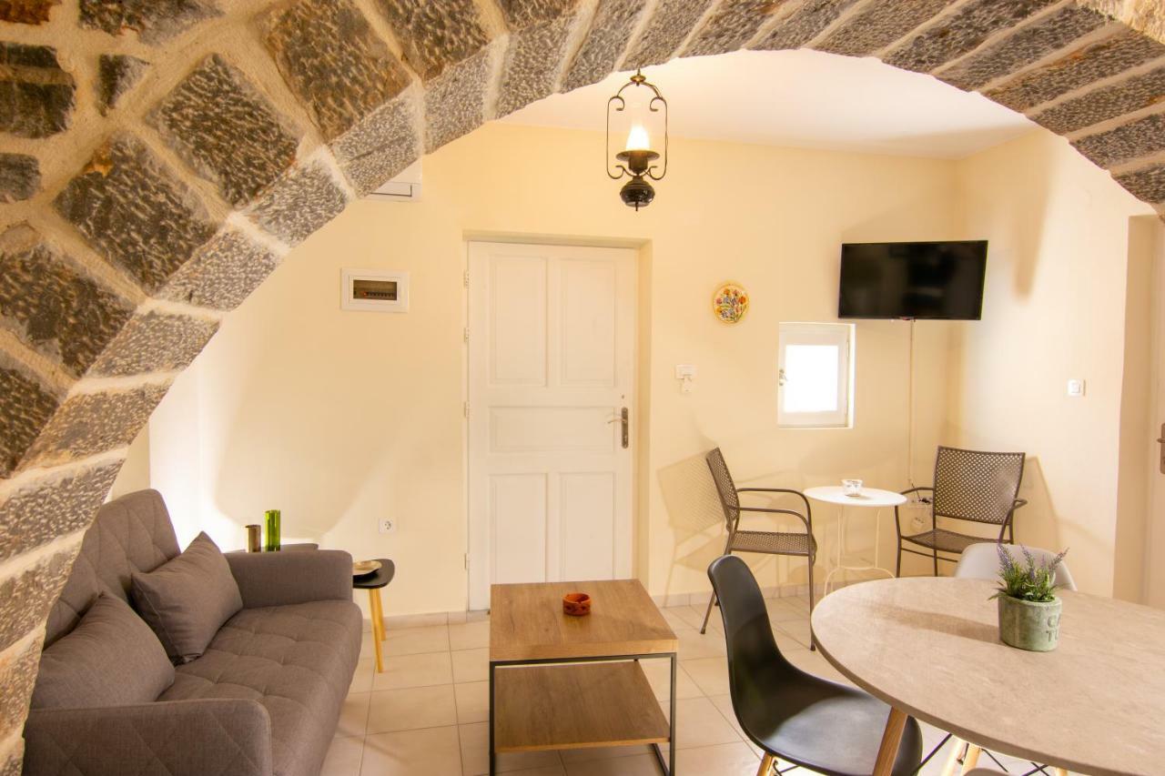 Lilas Traditional Maisonette Elounda Exterior foto